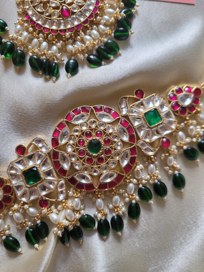 Saumyata Kundan Minimal bridal set - Image 3
