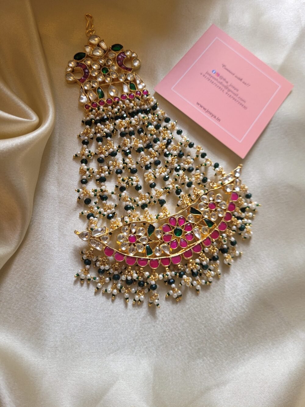Aakriti Bridal Necklace  Set - Image 5