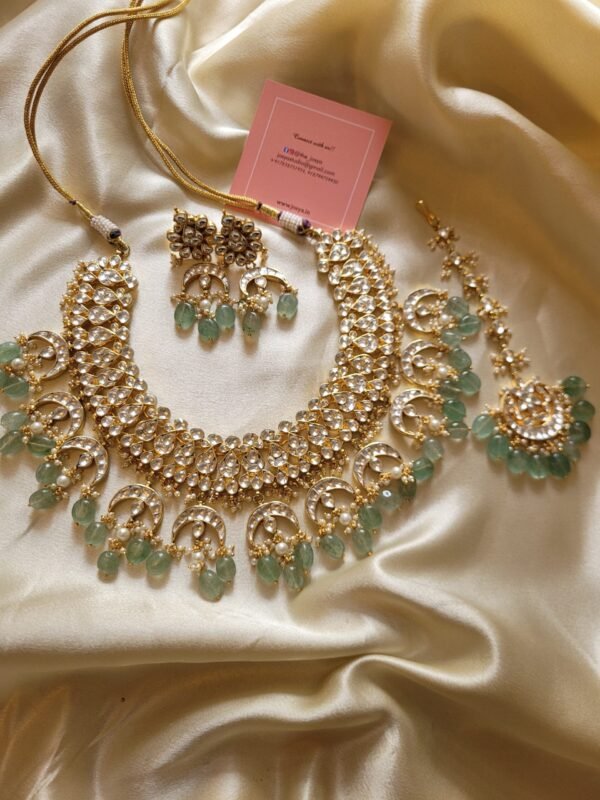 Aabha Bridal Kundan Necklace set