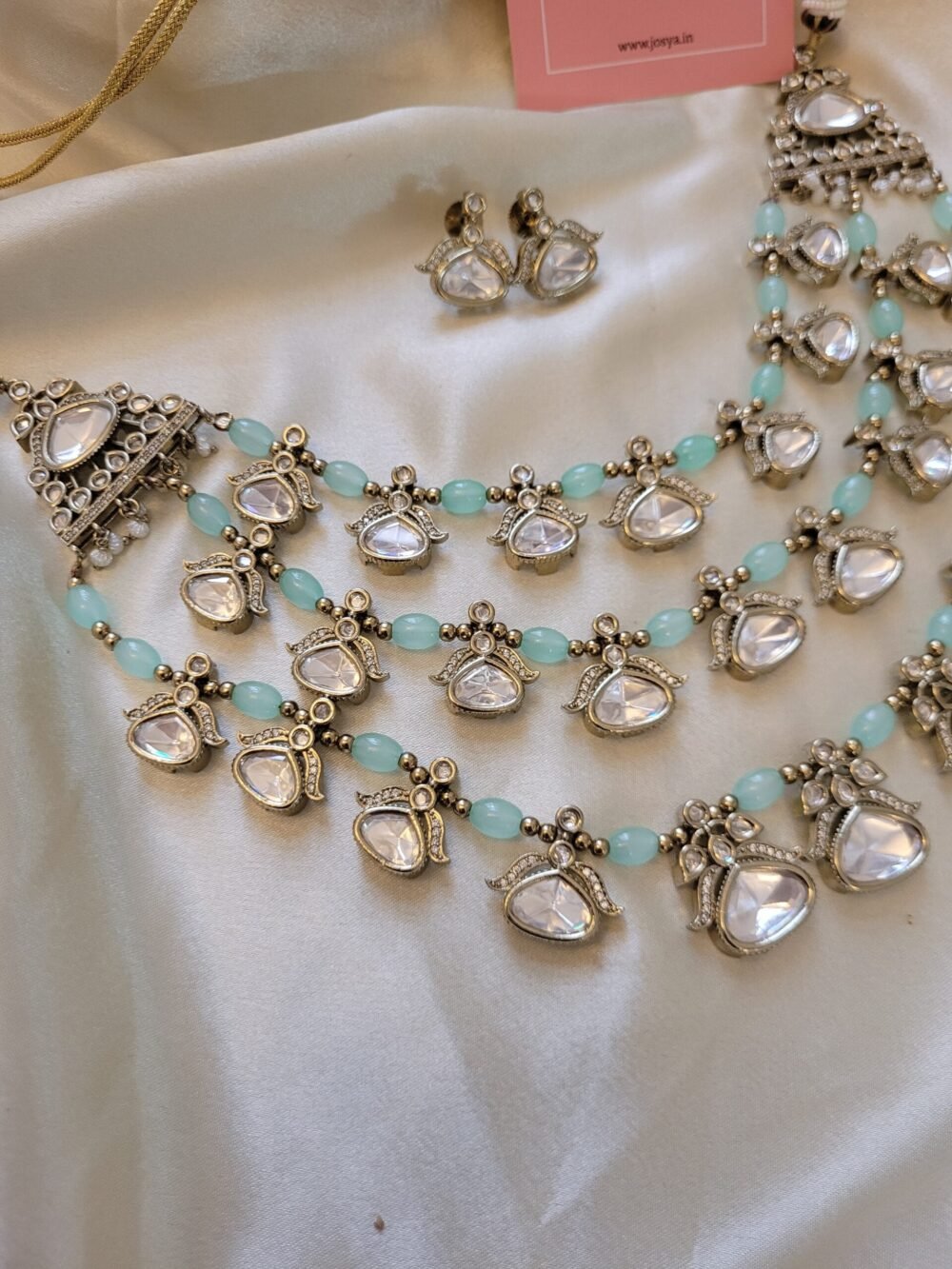 Ojasvi Polki Light Green Necklace Set - Image 3