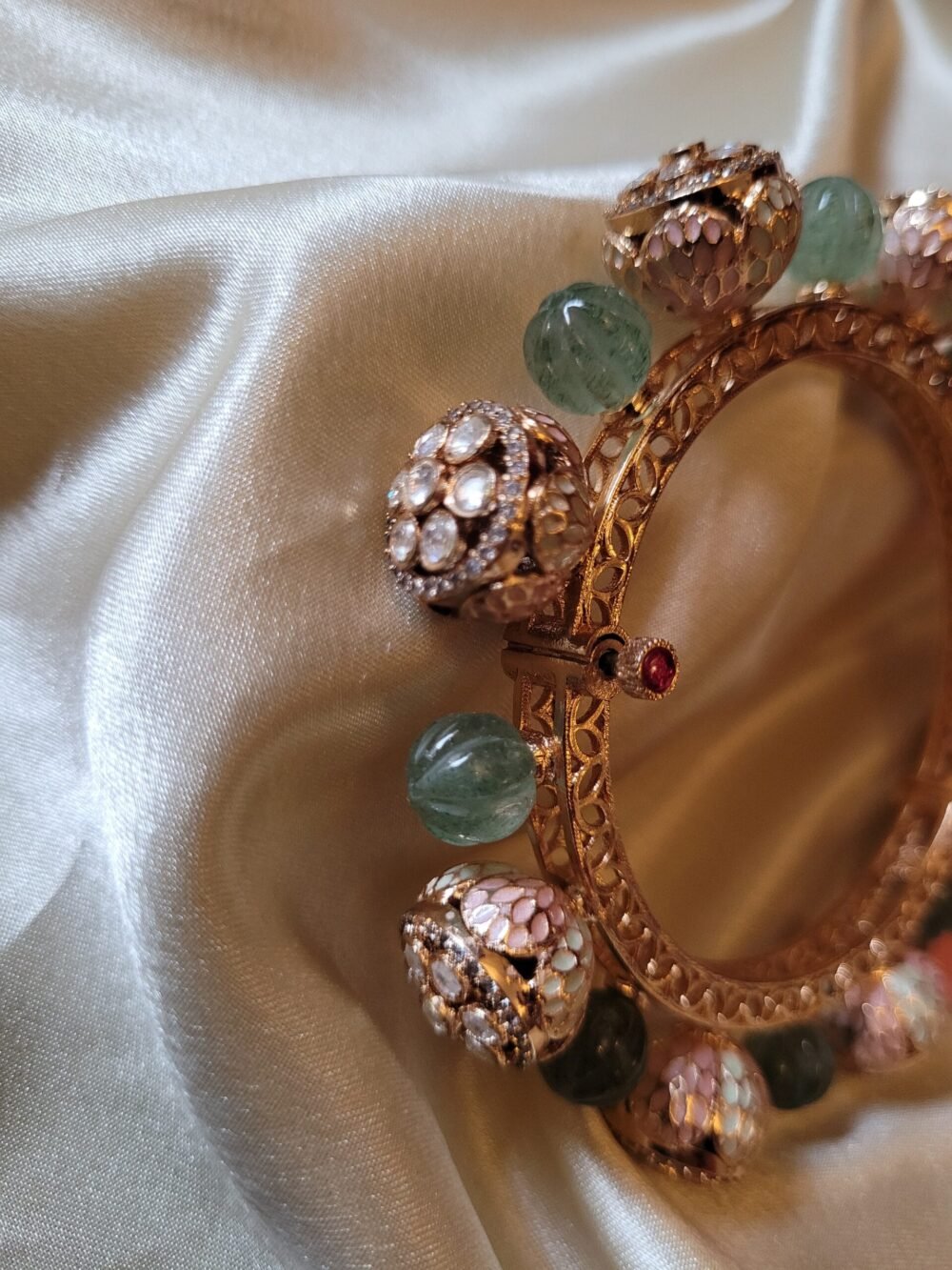 Arzoo Polki Bangles - Image 3