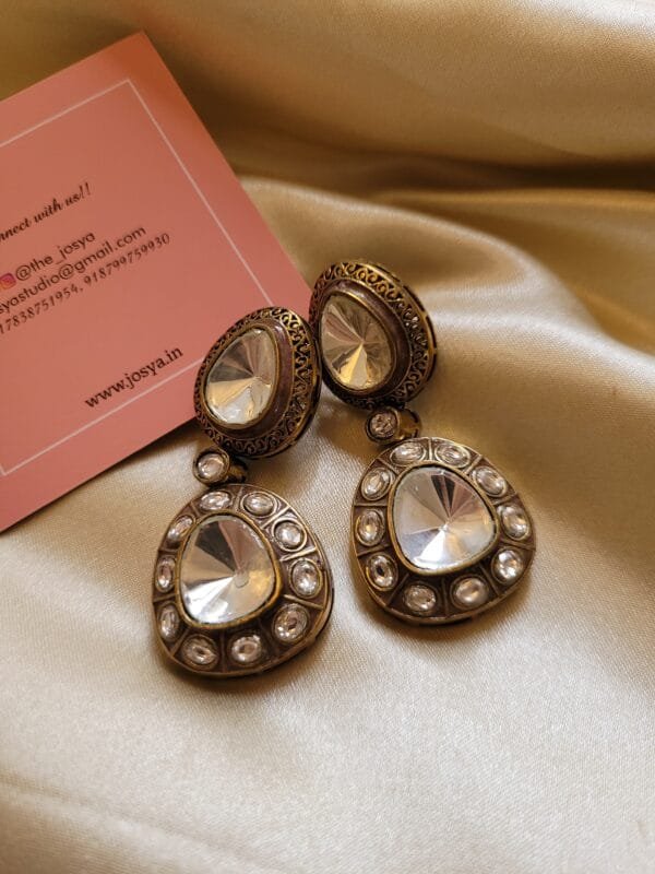 Vintage-Inspired Polki Earrings