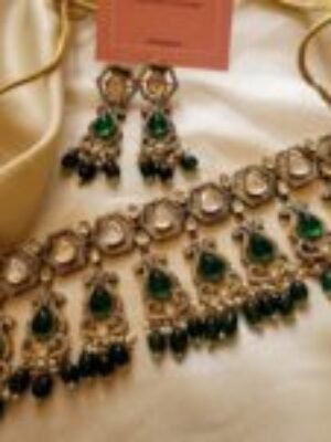 Nivara Polki choker set