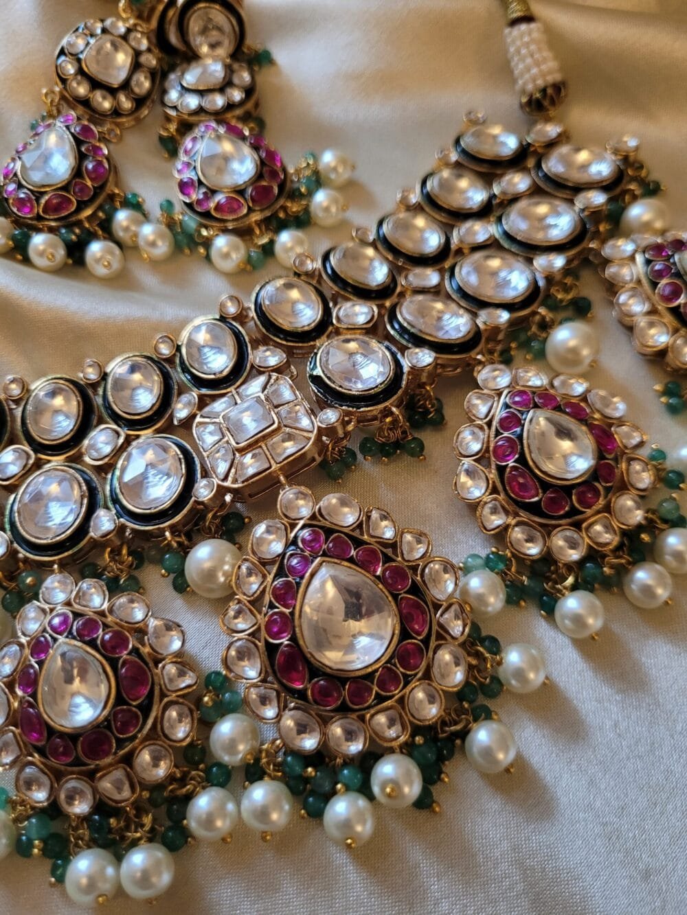 Vaanya Polki Bridal Necklace Set - Image 5