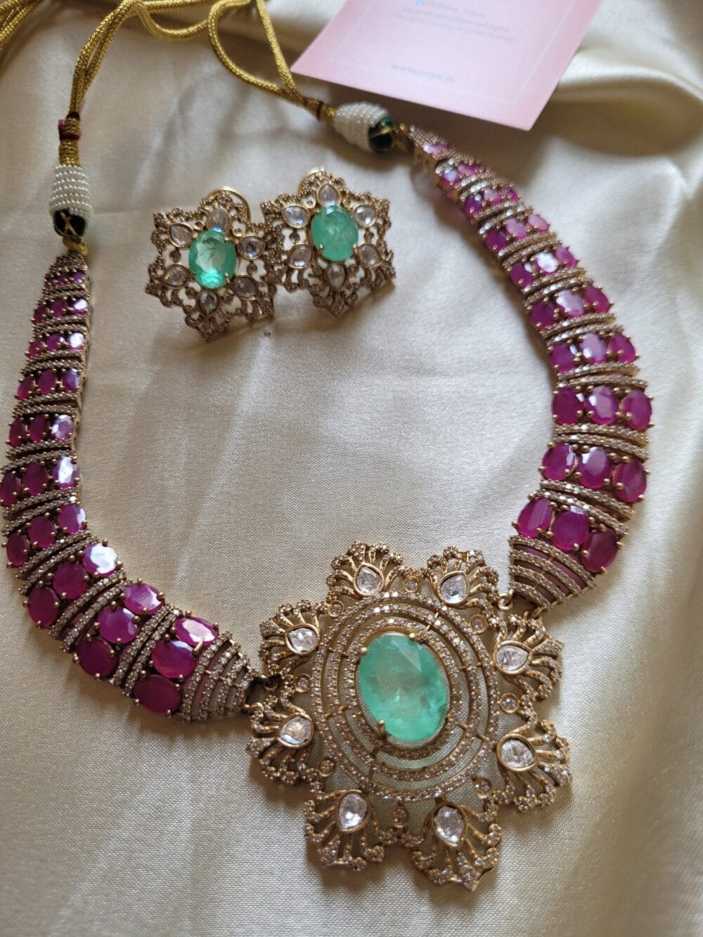 Aurora Necklace Set - Image 6
