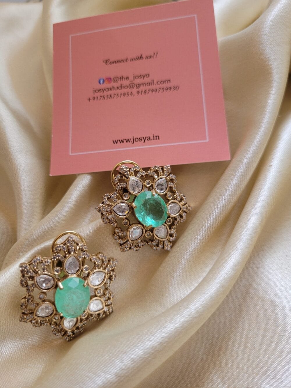 Aurora Necklace Set - Image 8