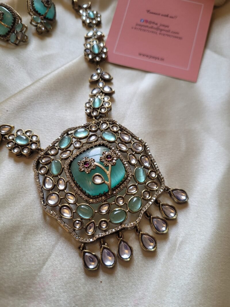Mint Necklace Set - Image 4