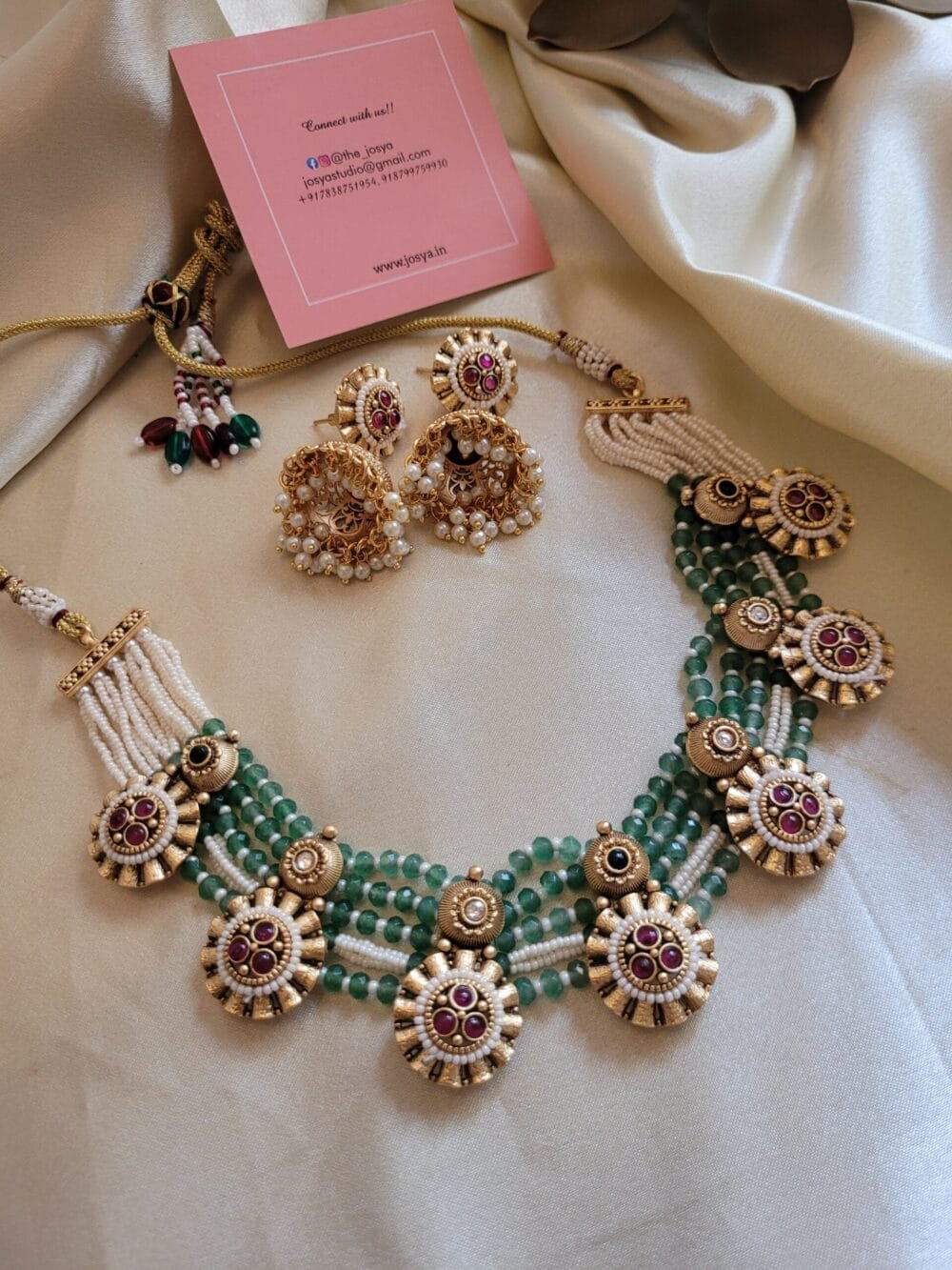 Nishka Necktace Set