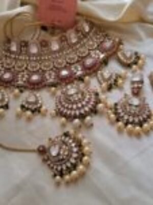 Raanisa Bridal Necklace Set