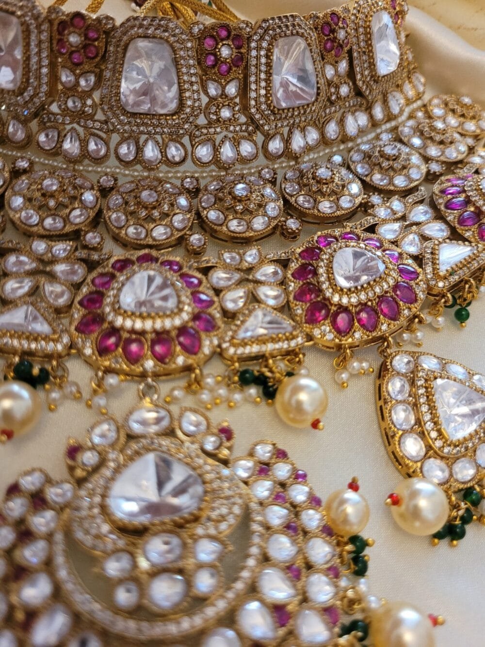 Raanisa Bridal Necklace Set - Image 6