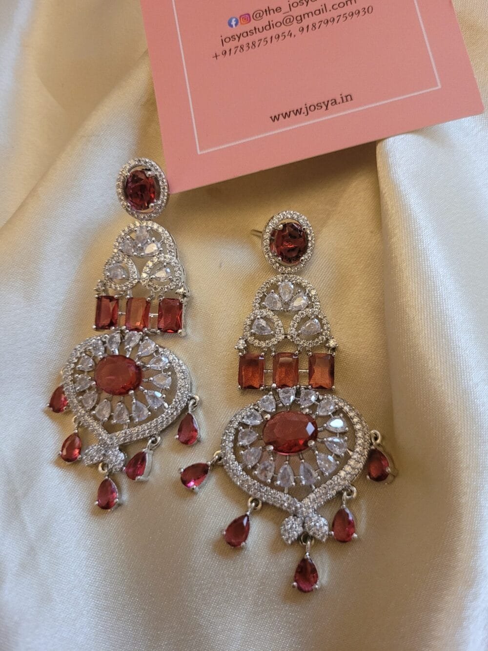 Ariana Diamond Necklace Set - Image 4