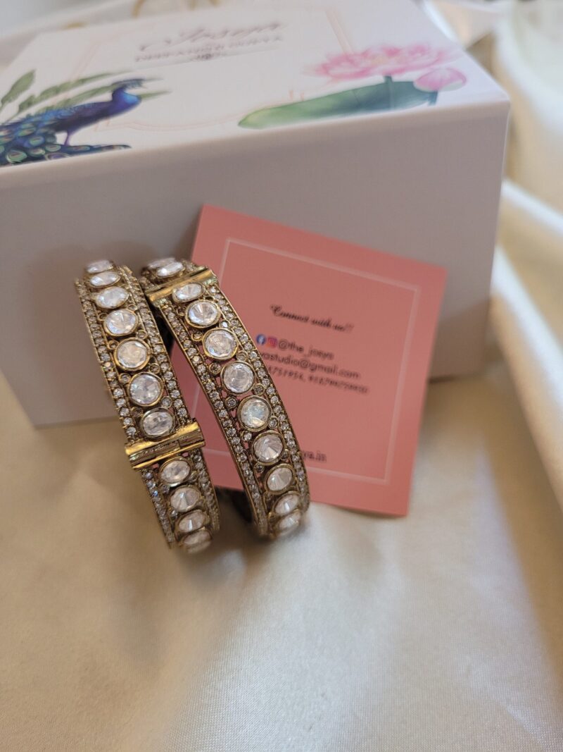 Veda Polki Bangles - Image 4