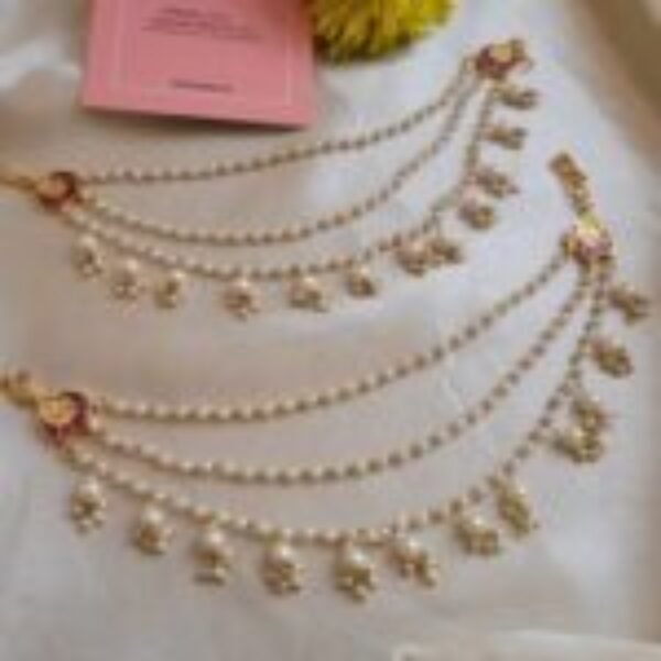 Pearl Three layered Hairchain
