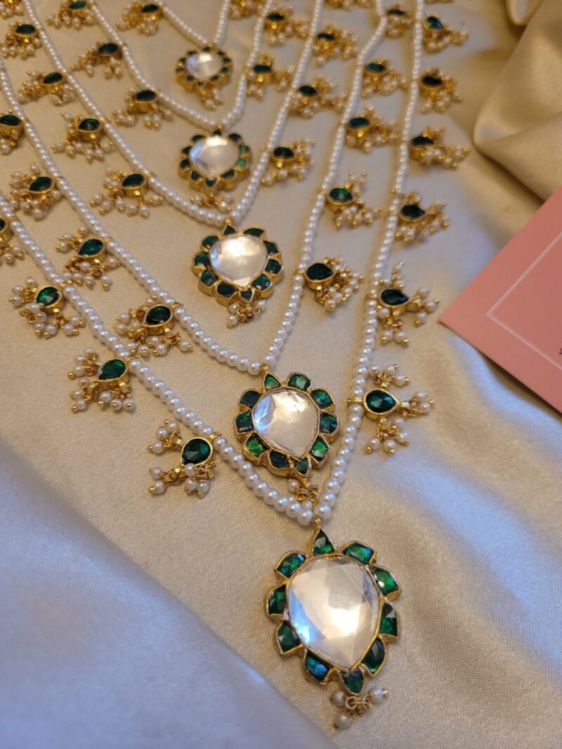 Anaisha Kundan Five Layered Set - Image 5