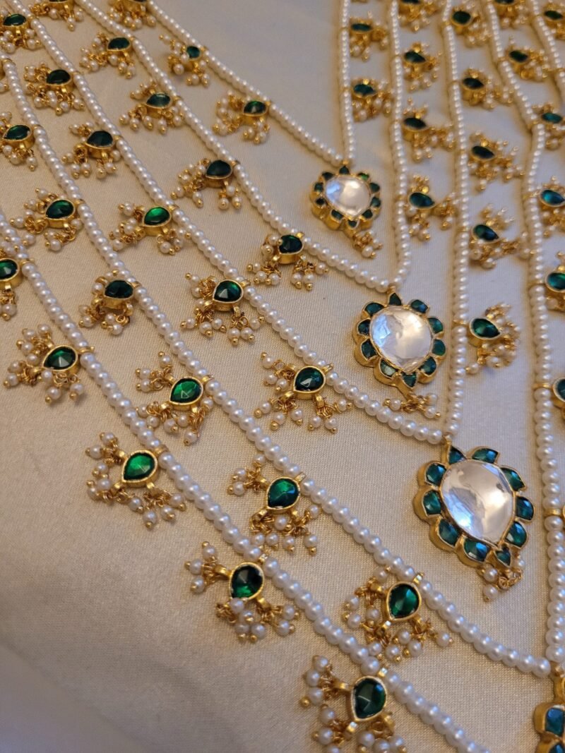 Anaisha Kundan Five Layered Set - Image 4
