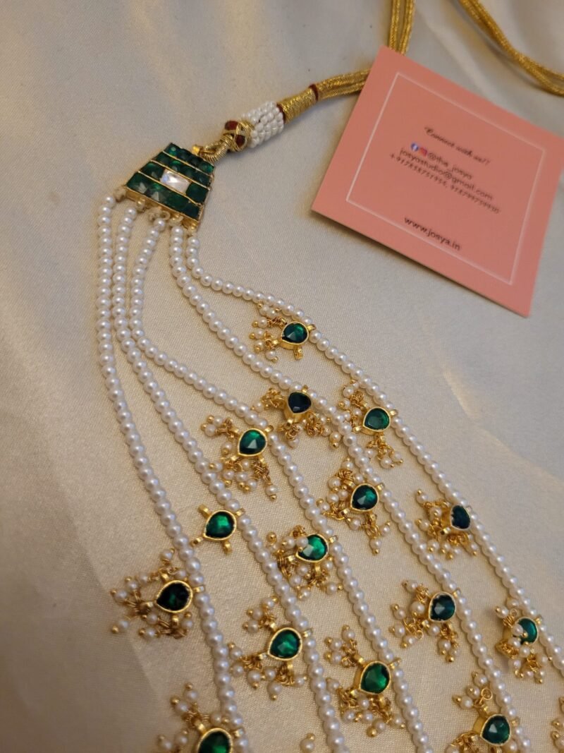 Anaisha Kundan Five Layered Set - Image 2