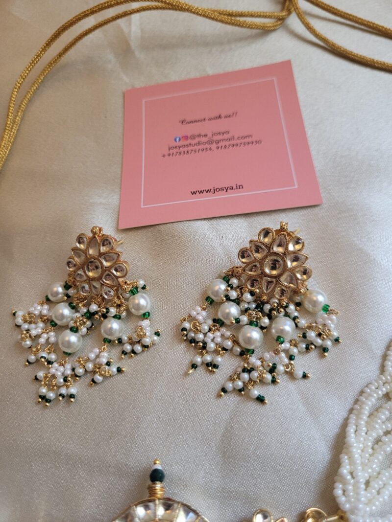 Aashna Kundan Choker Set - Image 2