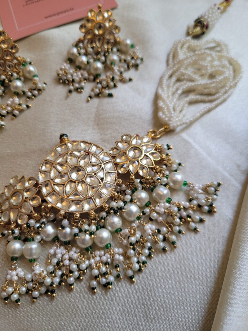 Aashna Kundan Choker Set - Image 5