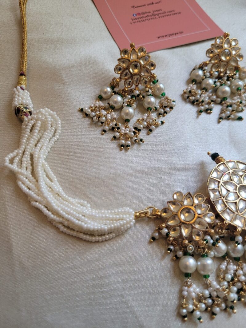 Aashna Kundan Choker Set - Image 4