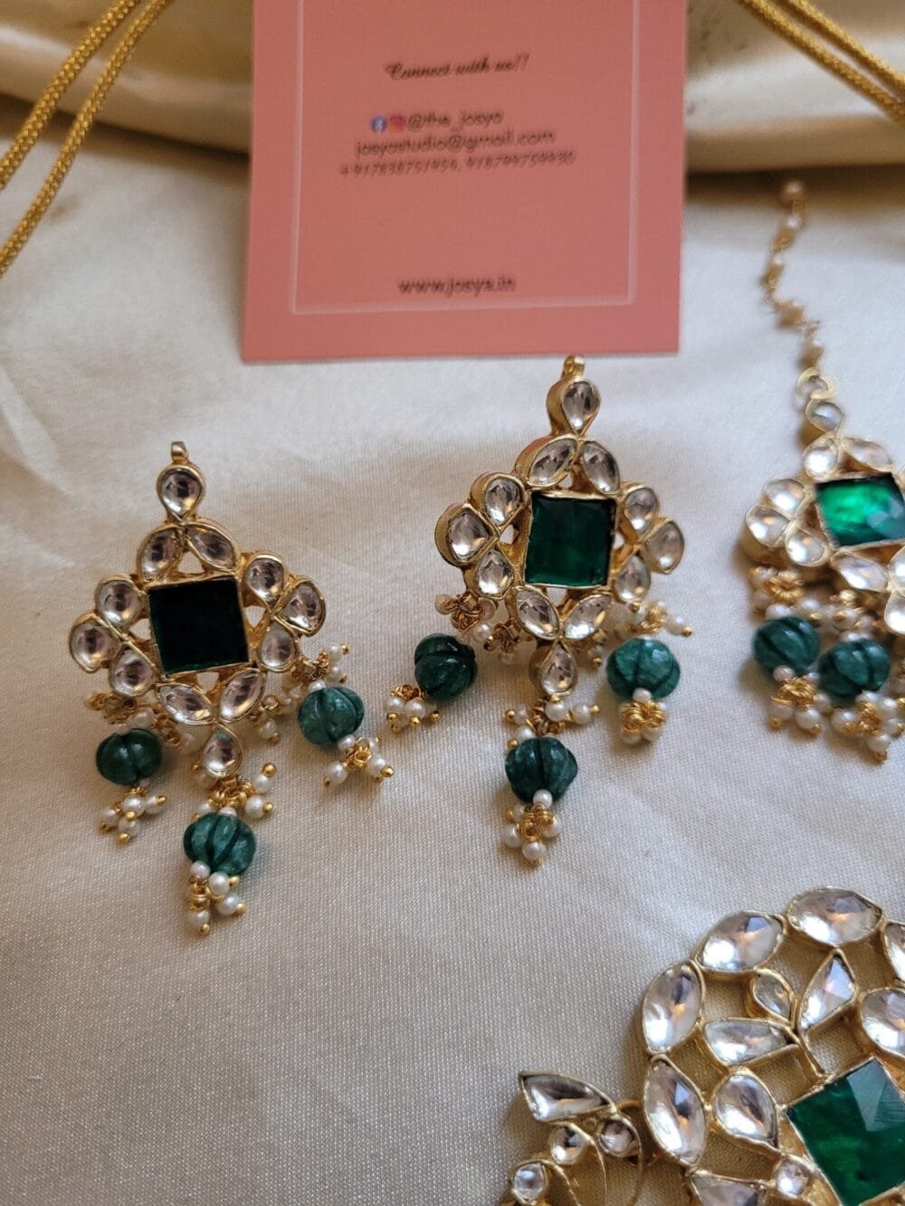 Avya Kundan Choker Set - Image 7