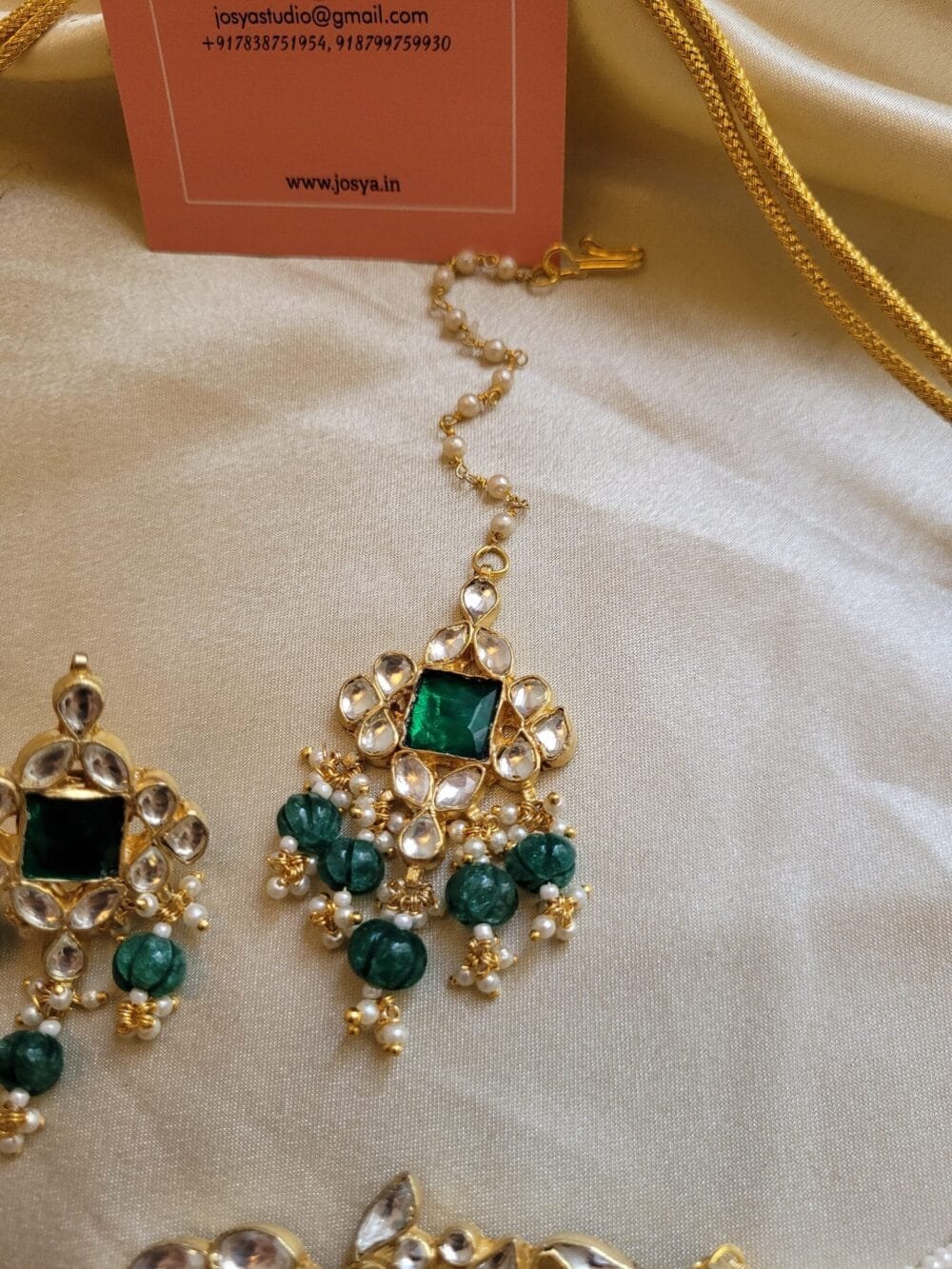 Avya Kundan Choker Set - Image 6