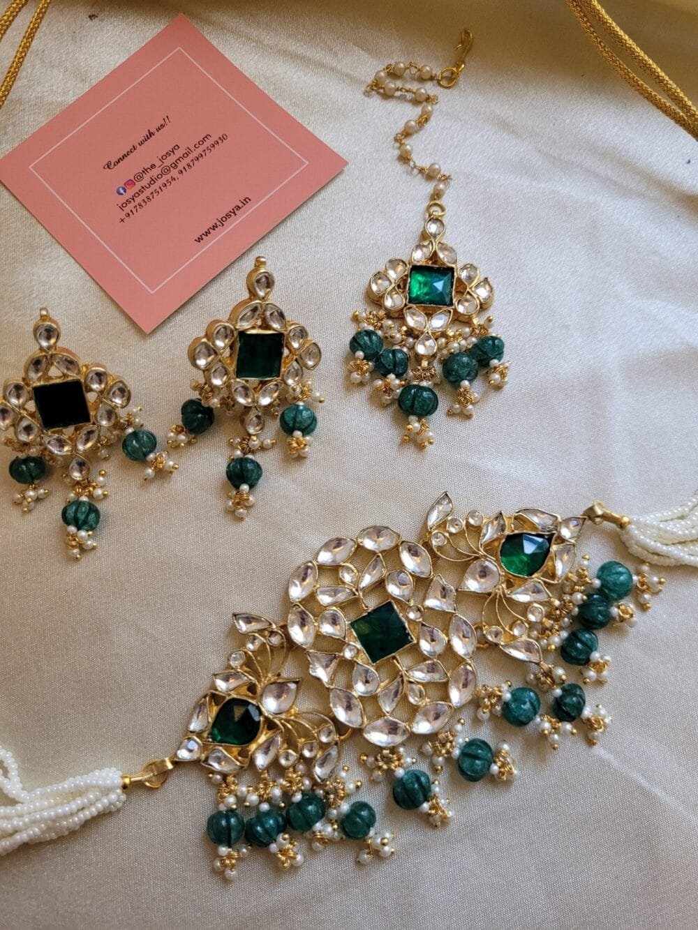 Avya Kundan Choker Set - Image 3