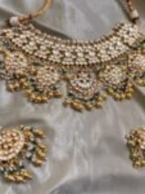 Mohini Kundan Necklace set (MADE ON ORDER)