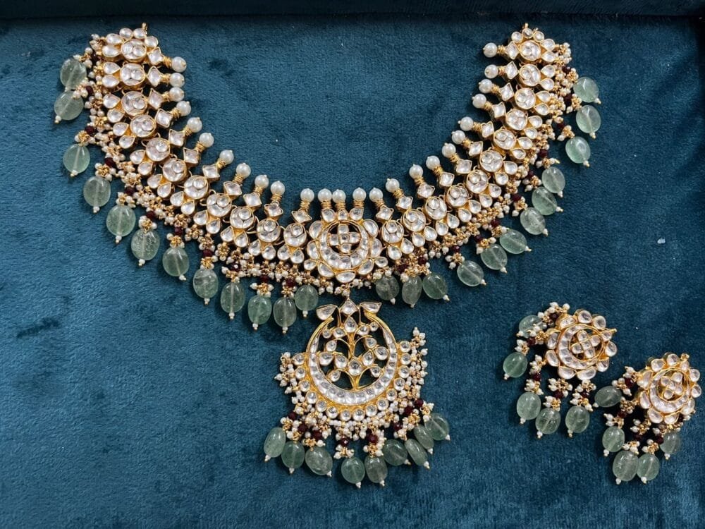 Krisha Kundan Necklace set (MADE ON ORDER)