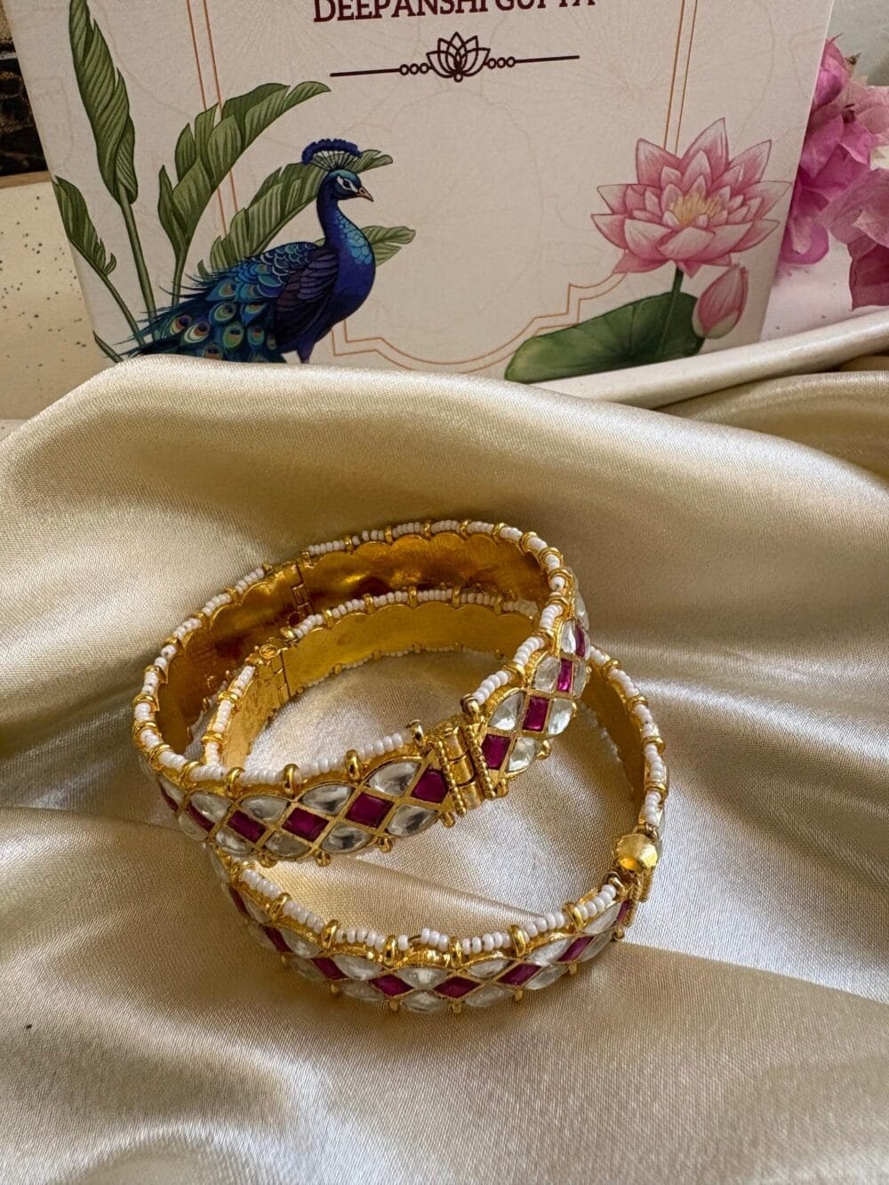 Ara Kundan Bangles - Image 3
