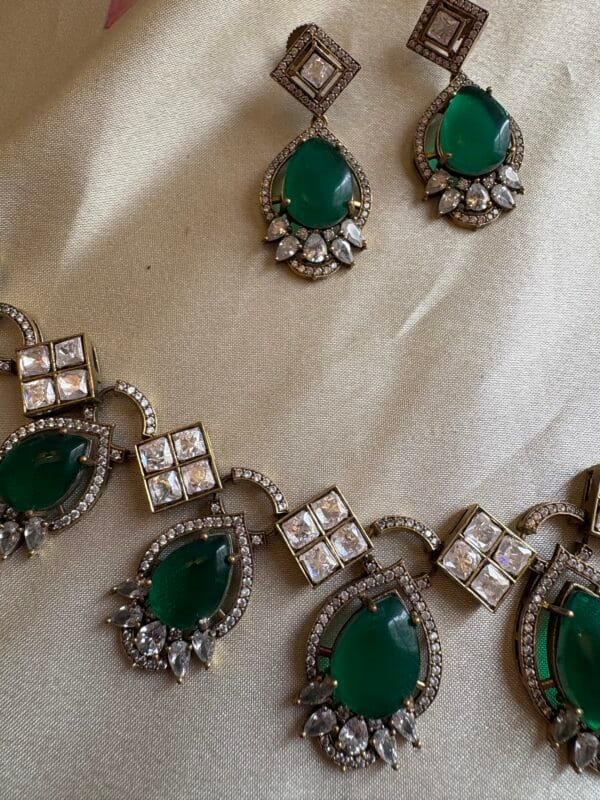 Sahasra Polki Necklace set - Image 2