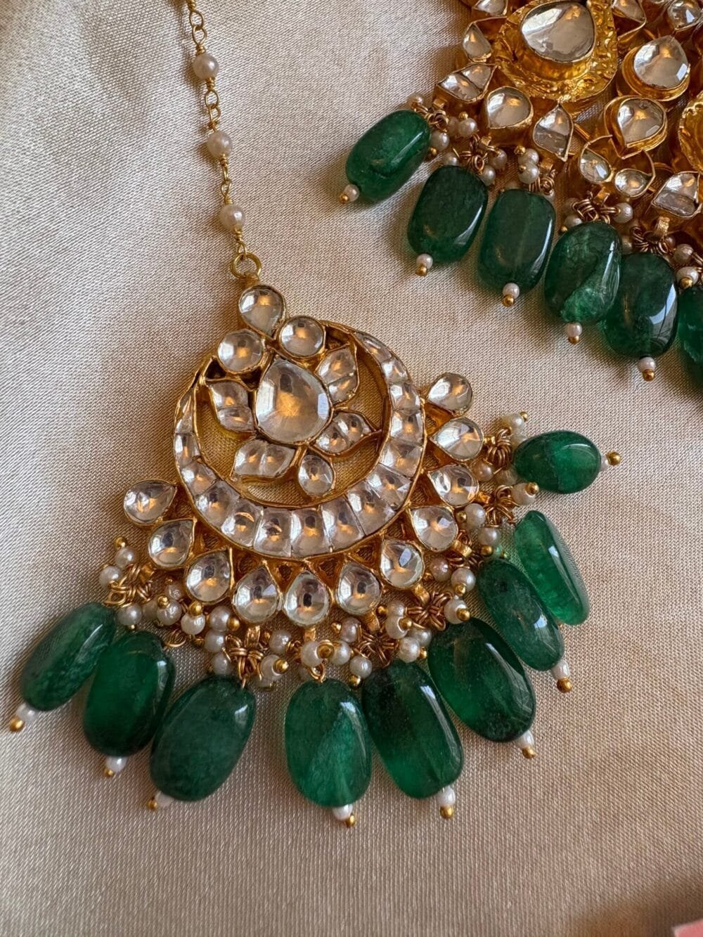 Meehika Kundan Necklace Set - Image 5
