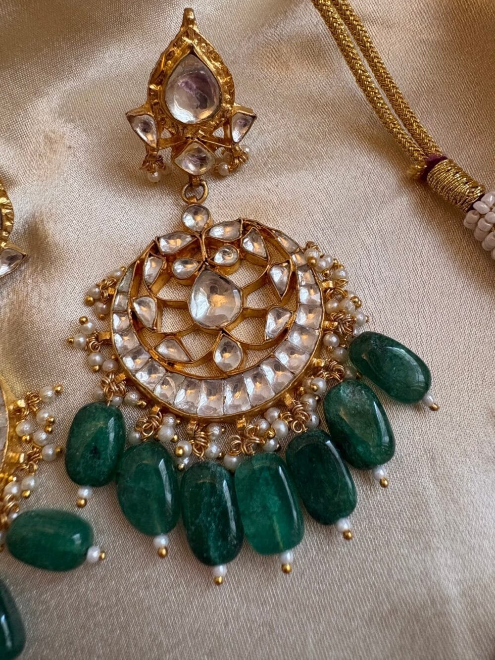Meehika Kundan Necklace Set - Image 6