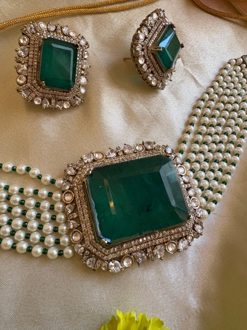 Abhasa Polki Choker Set - Image 2