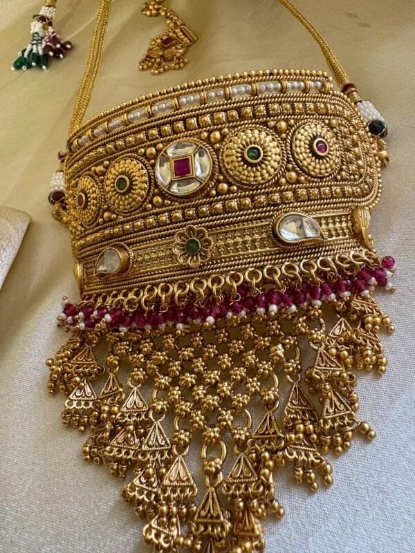 Manjushree Antique Gold plated Choker Set - Image 7