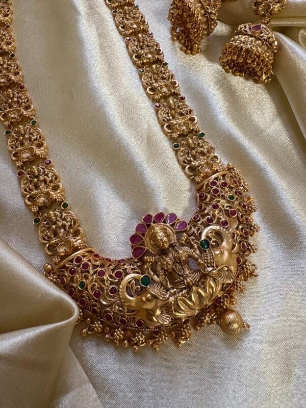 Ramaa Antique Temple Necklace Set - Image 2