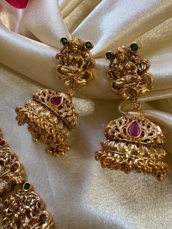 Ramaa Antique Temple Necklace Set - Image 4