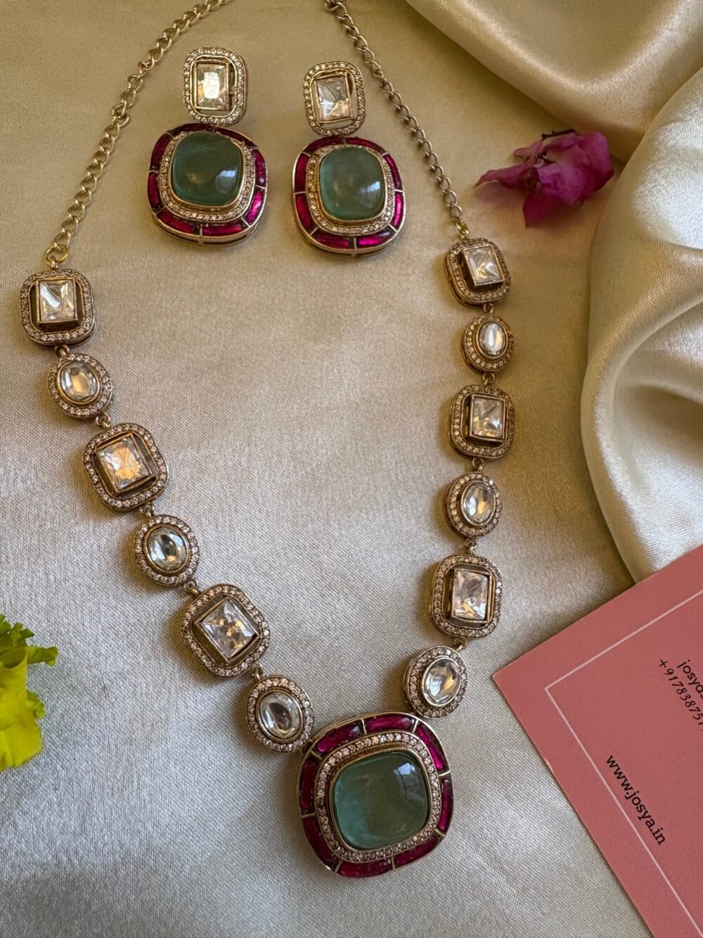 Isabella Polki Necklace set