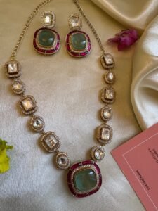 Isabella Polki Necklace set