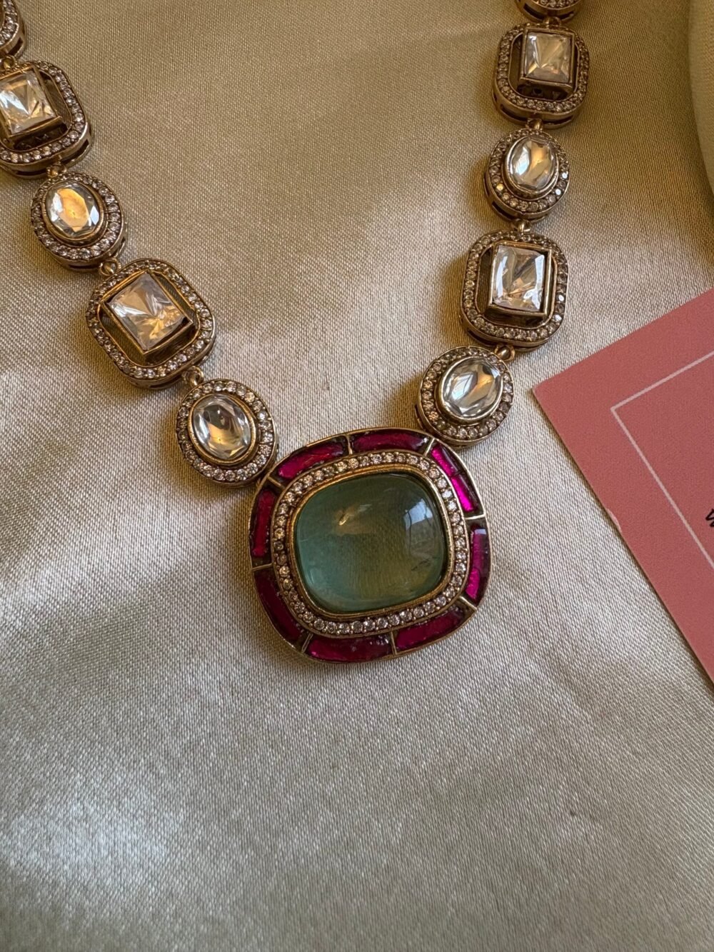 Isabella Polki Necklace set - Image 3