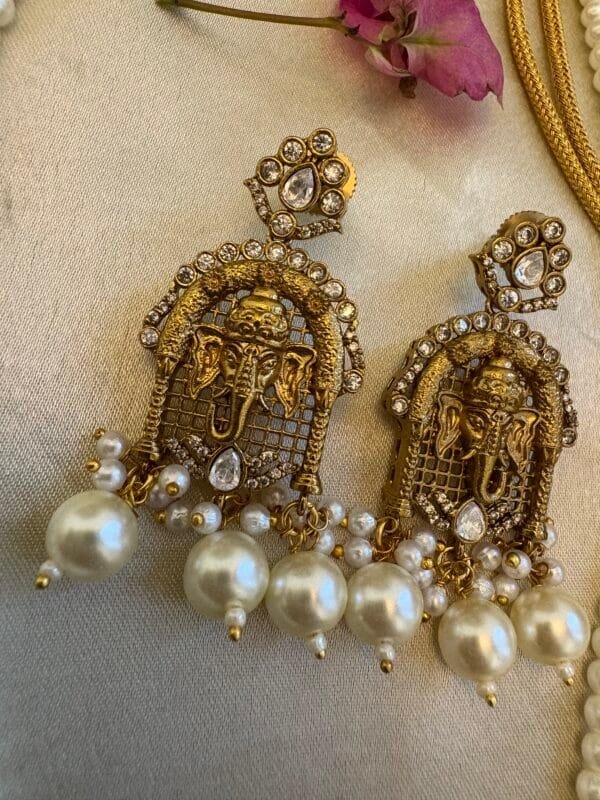 Siddhi Polki Pendant Necklace Set - Image 5