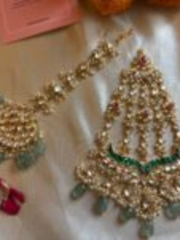 Lalita Colored Maangtikka with Passa