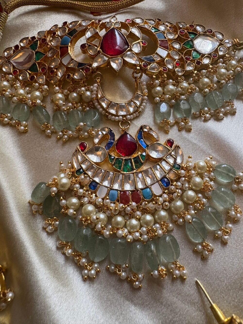 Aathmika Kundan Navratan Minimal Bridal Set - Image 5