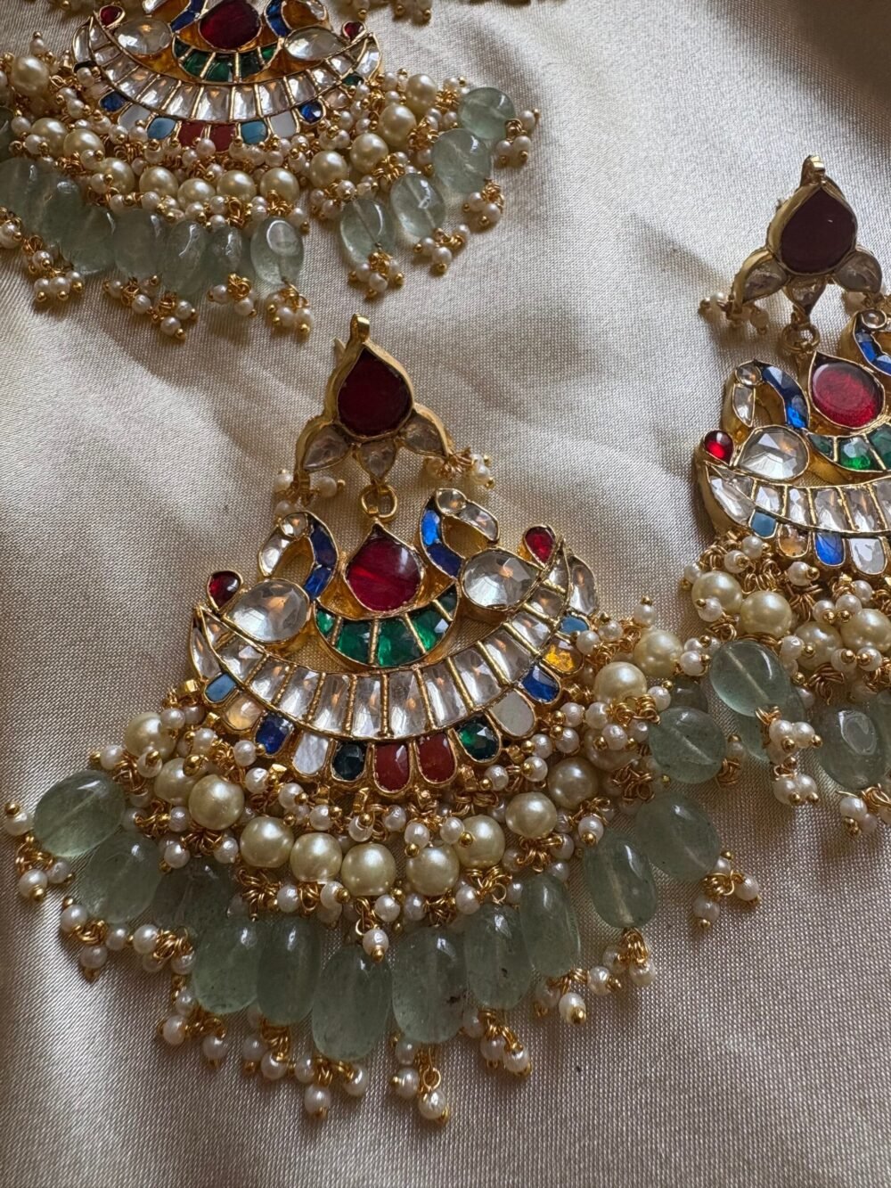 Aathmika Kundan Navratan Minimal Bridal Set - Image 7