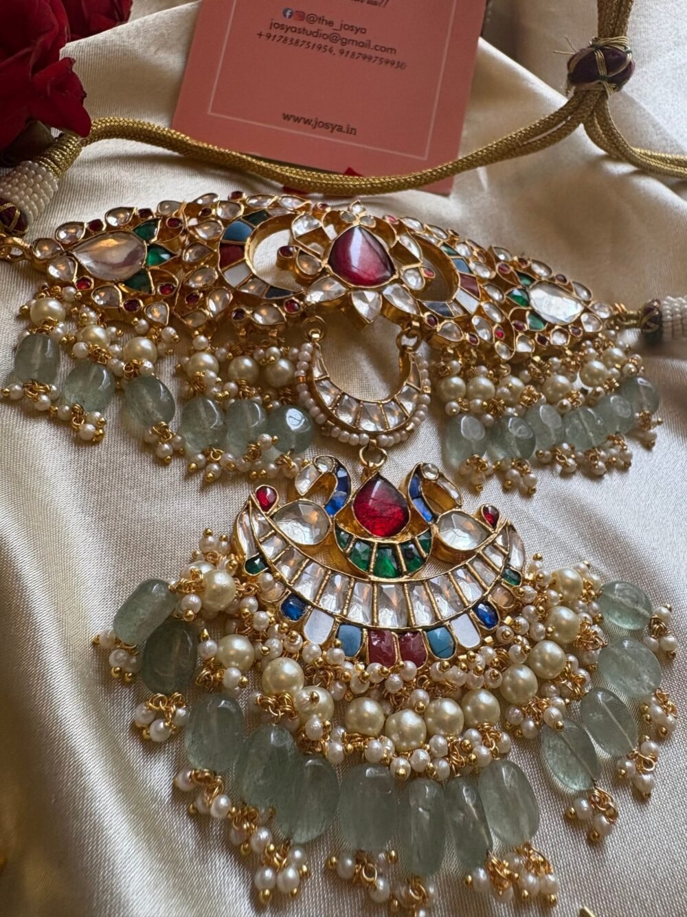 Aashni Kundan Navratan Minimal Bridal Set - Image 2