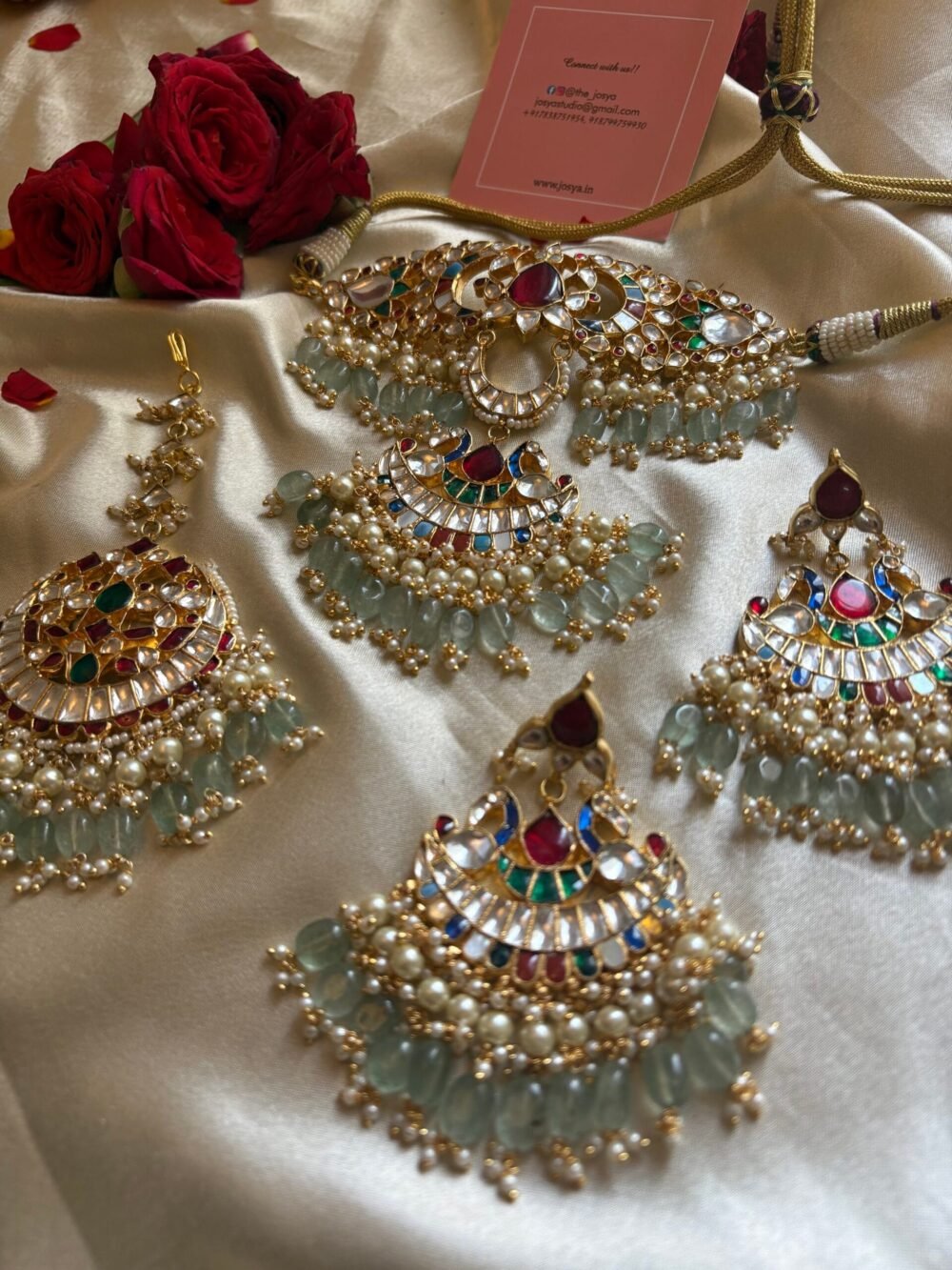 Aashni Kundan Navratan Minimal Bridal Set