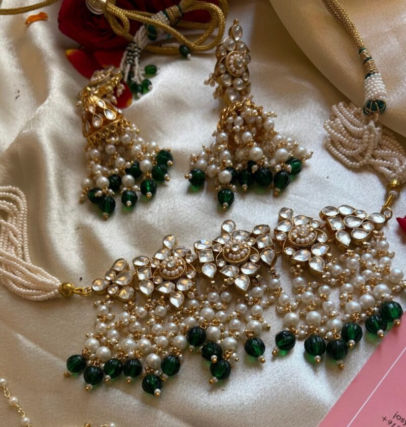 Bhavika Kundan Choker Set