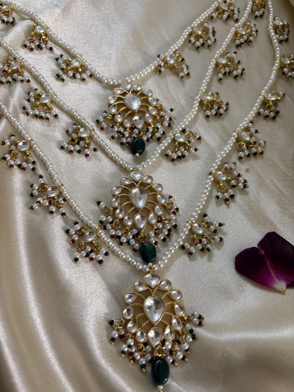 Sarisha Kundan three Layered Set - Image 2