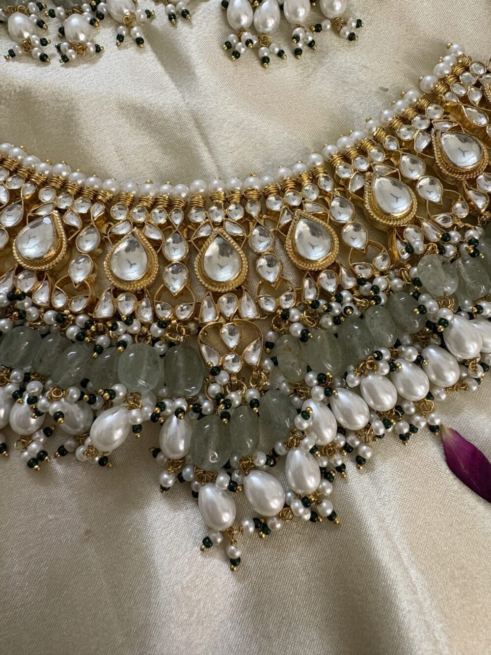 Garima Kundan Necklace set (Mint Green) - Image 4