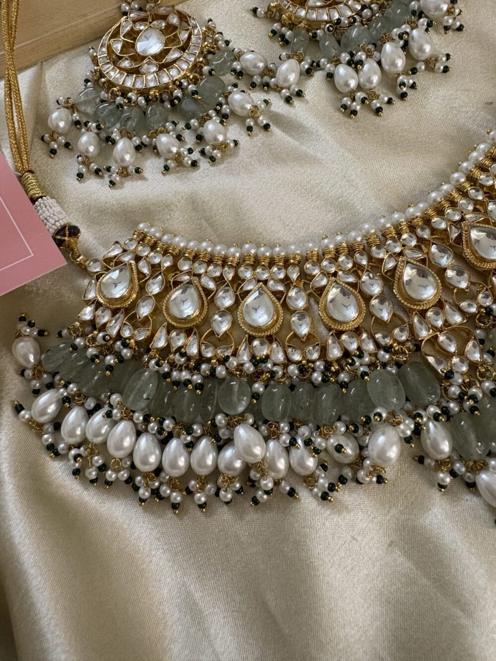 Garima Kundan Necklace set (Mint Green) - Image 5