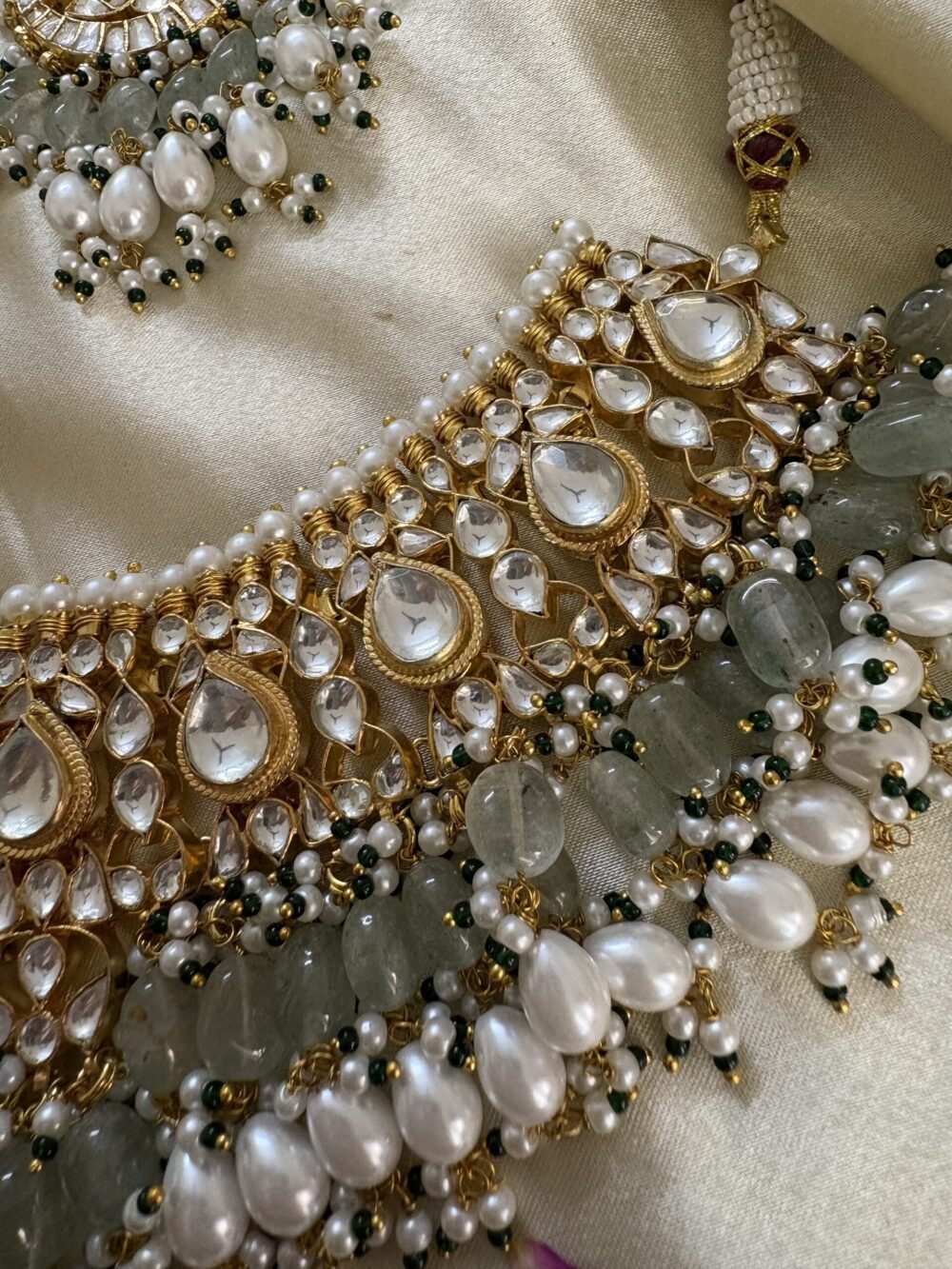 Garima Kundan Necklace set (Mint Green) - Image 9